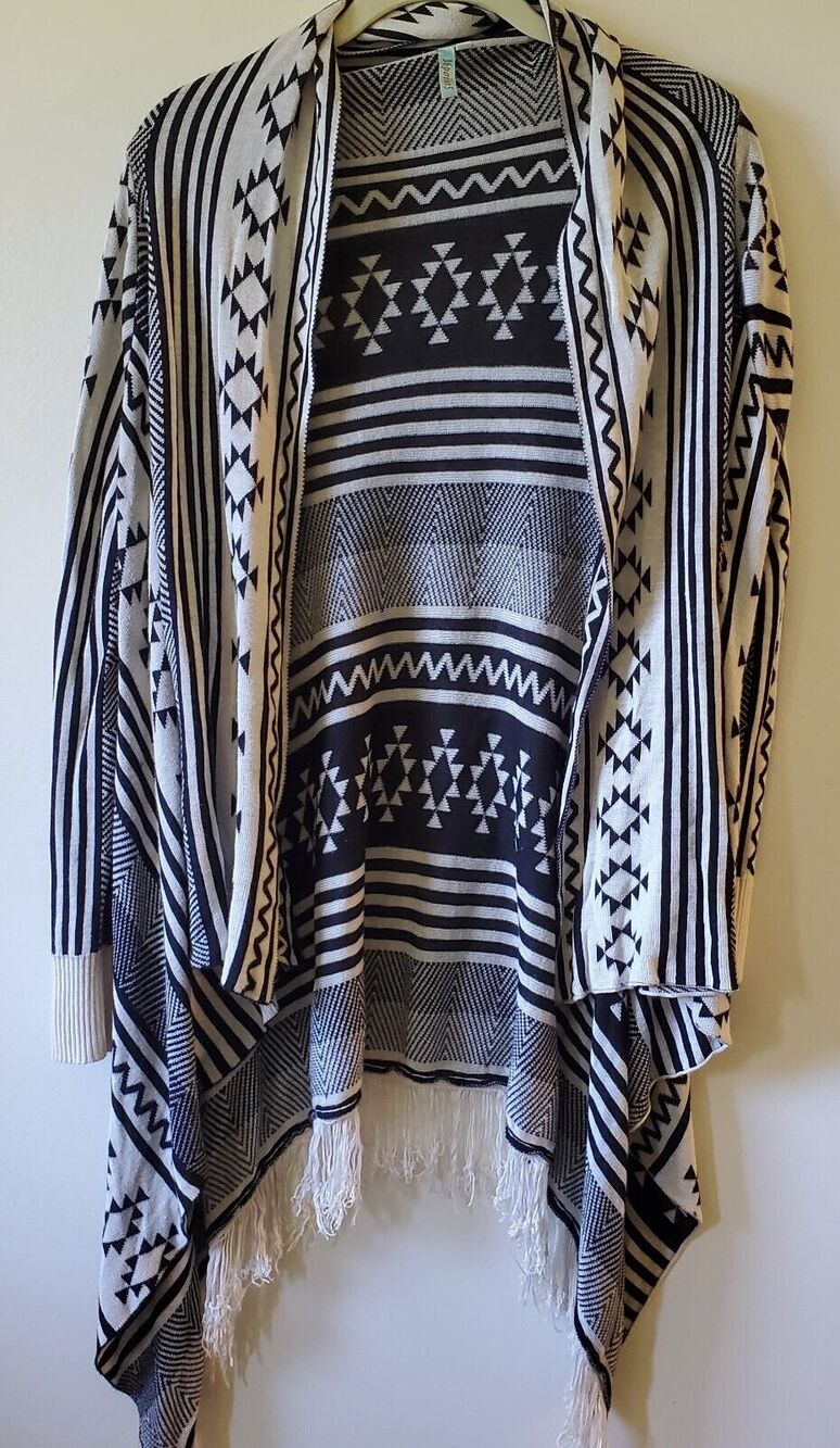 36 Point 5 Women’s L Open Cardigan Wrap Geometric Western Aztec Print Fringe